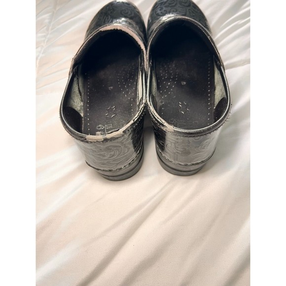 Dansko Womens EU42 Professional Slip On Clog Comfort Black Tooled Patent Leather - Picture 9 of 12